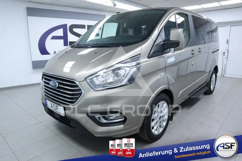 2022 Ford Tourneo