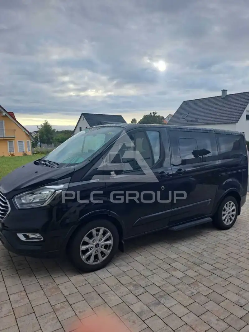2022 Ford Tourneo
