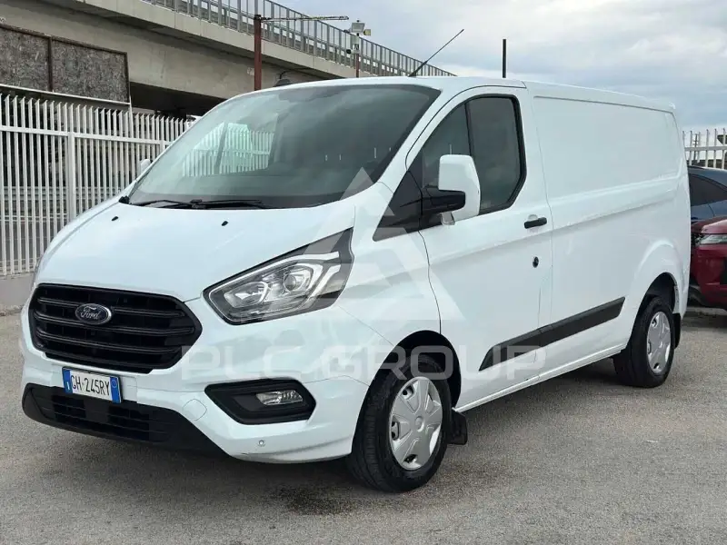 2022 Ford Tourneo