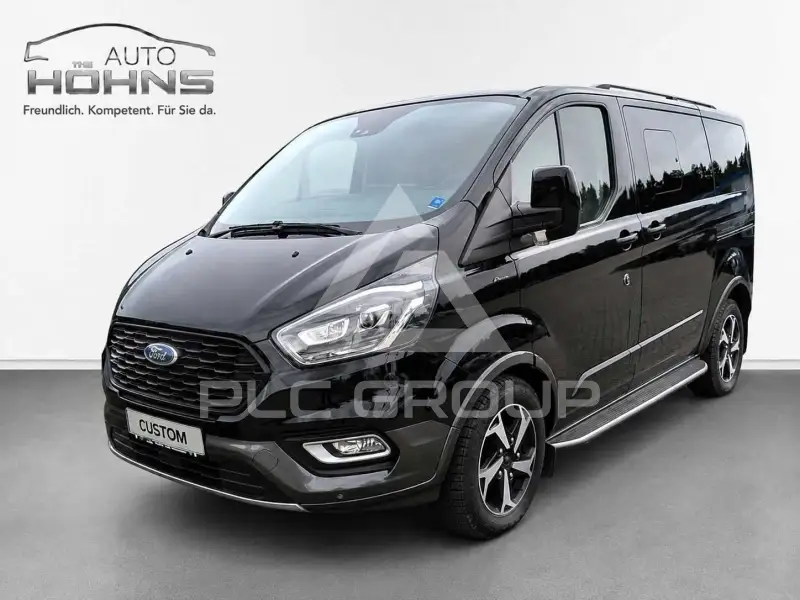 2022 Ford Tourneo