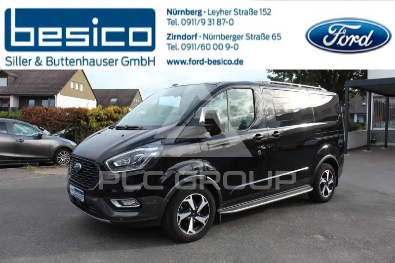 2022 Ford Tourneo