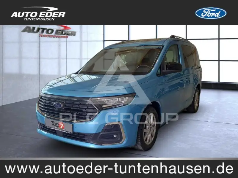 2022 Ford Tourneo