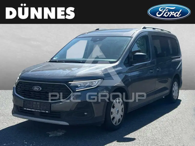2022 Ford Tourneo