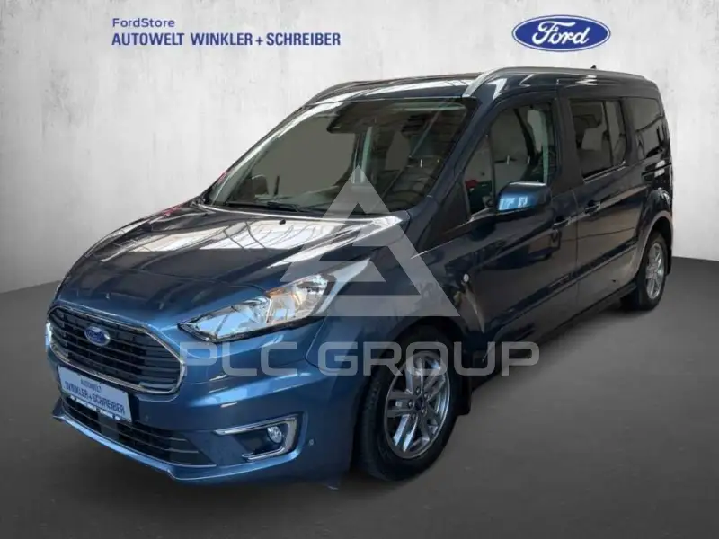2022 Ford Tourneo