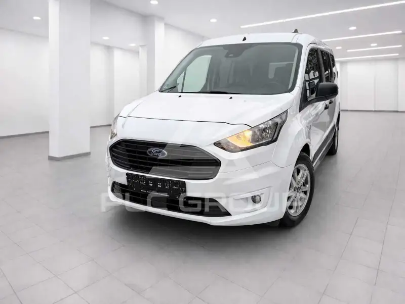 2022 Ford Tourneo