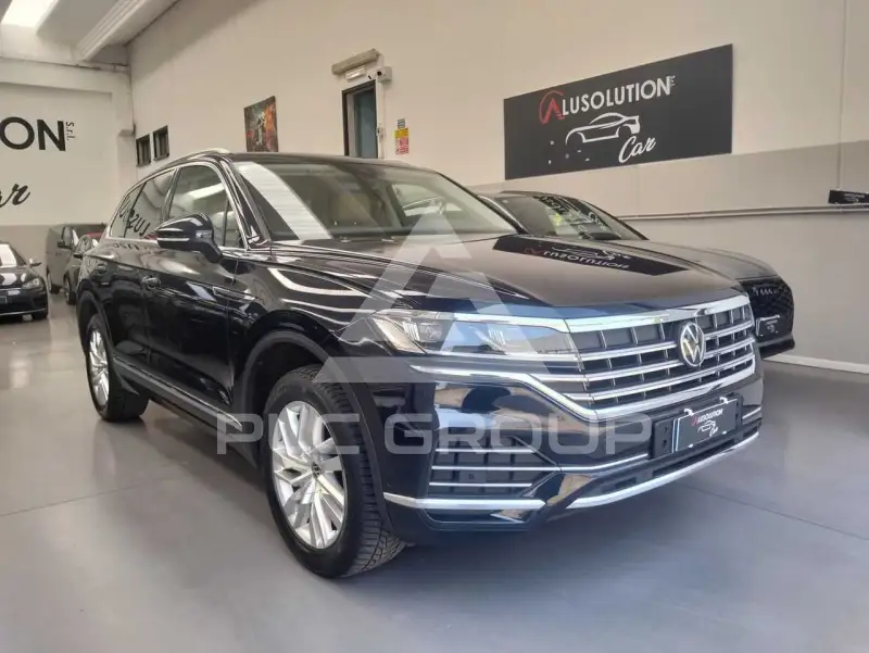 2022 Volkswagen Touareg