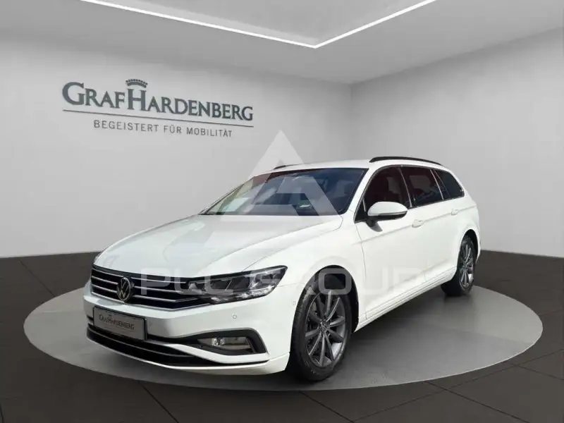 2022 Volkswagen Passat