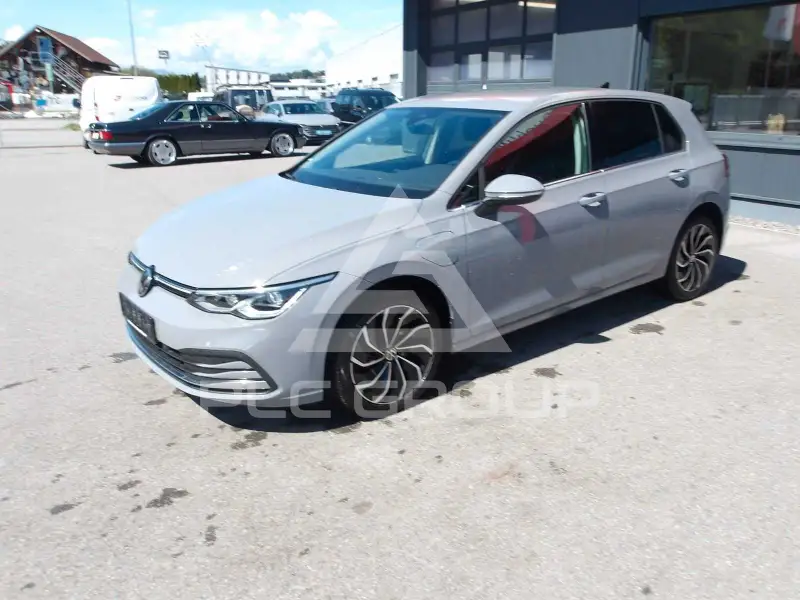 2022 Volkswagen GOLF