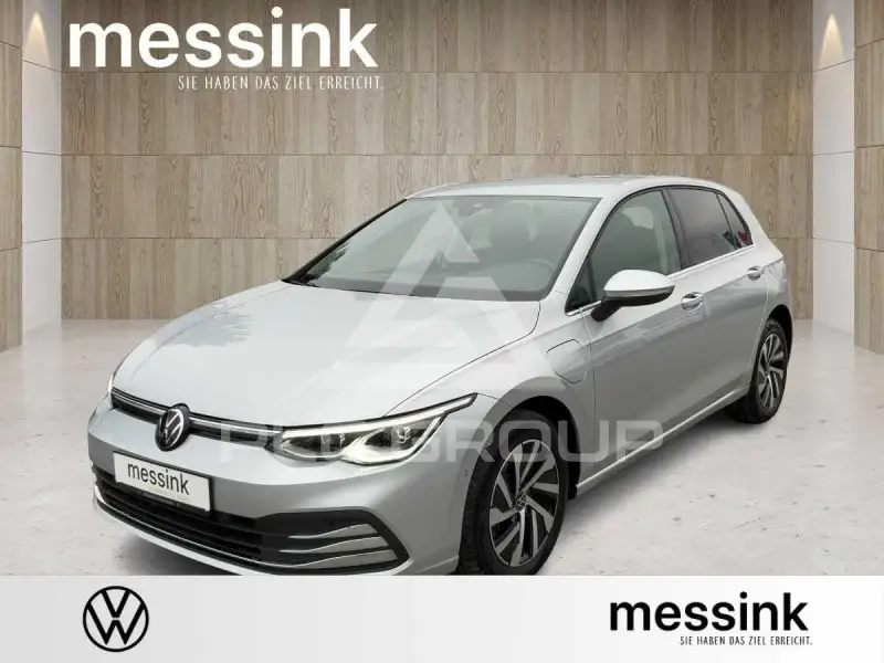 2022 Volkswagen GOLF