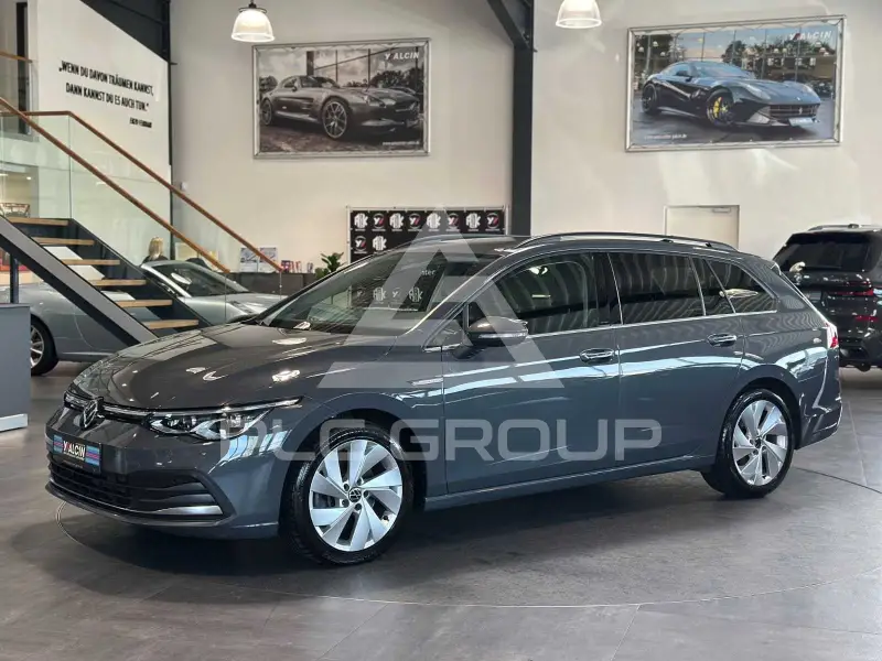 2022 Volkswagen GOLF