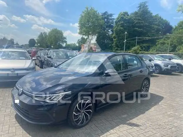 2022 Volkswagen GOLF