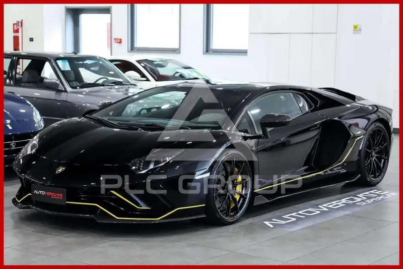 2022 Lamborghini Aventador