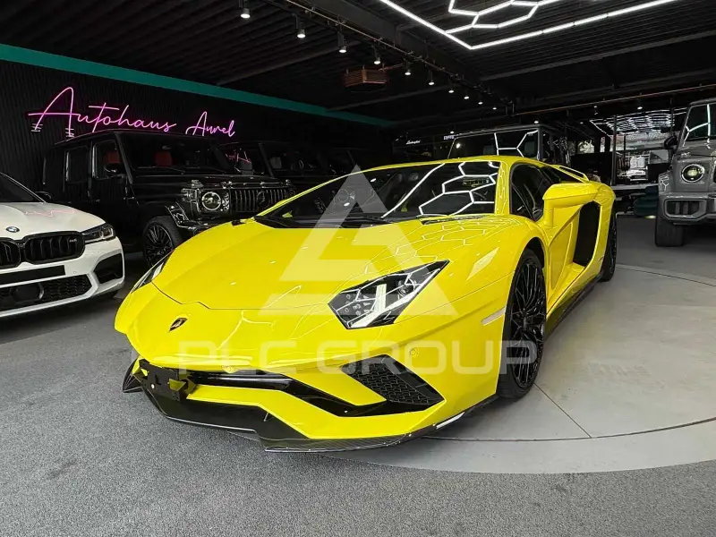 2022 Lamborghini Aventador