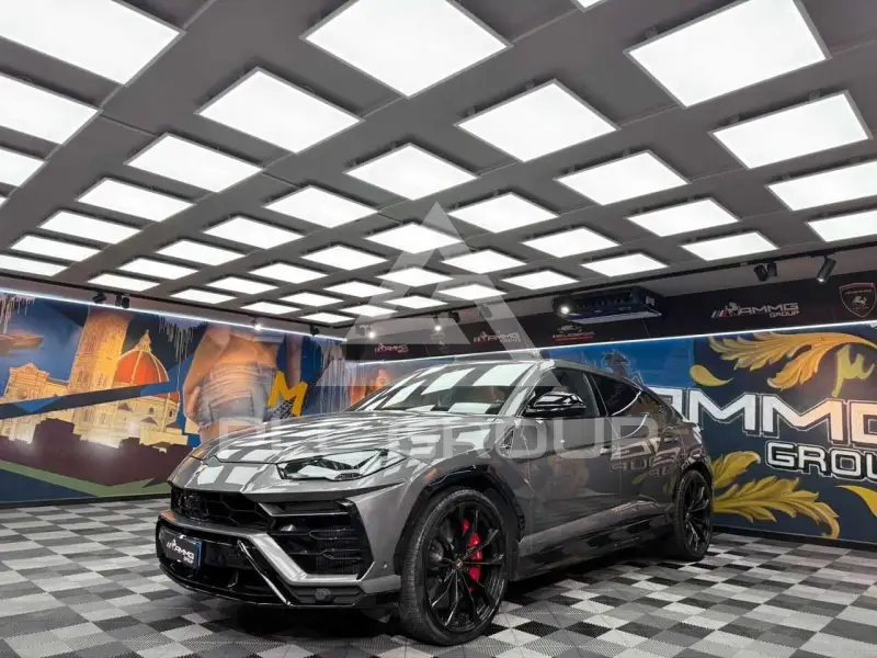 2022 Lamborghini Urus