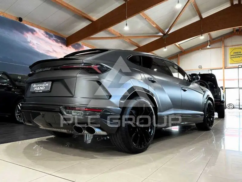 2022 Lamborghini Urus