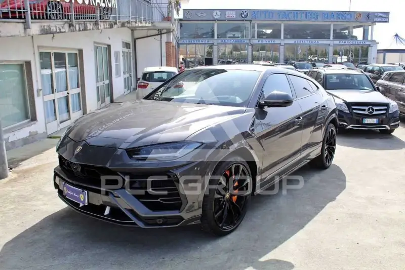 2022 Lamborghini Urus