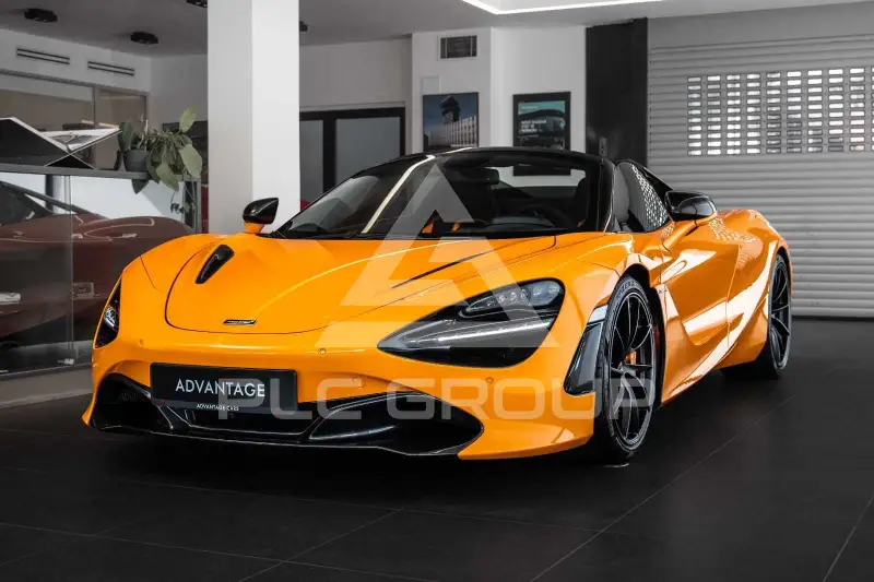 2022 McLaren 720S