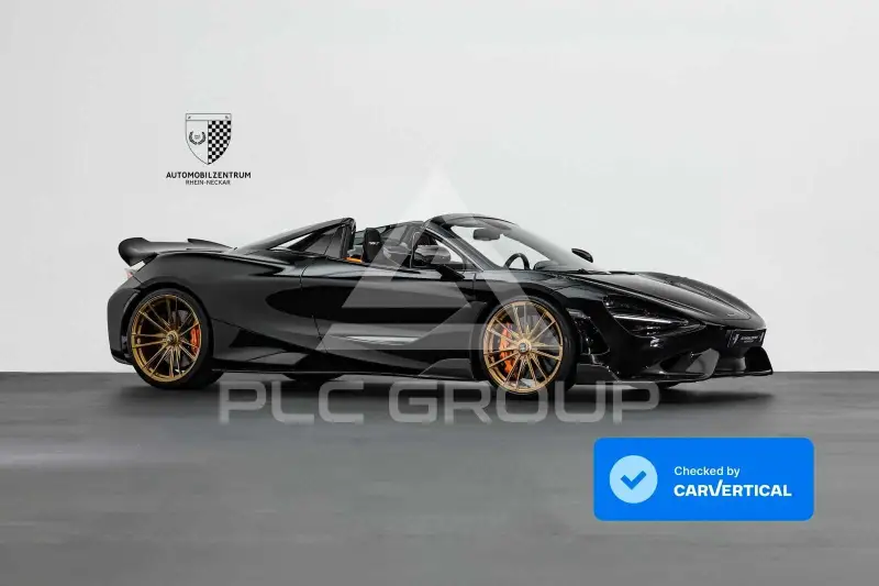 2022 McLaren 765