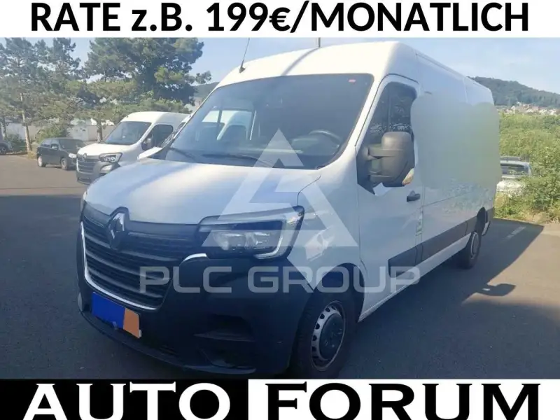 2022 Renault Master