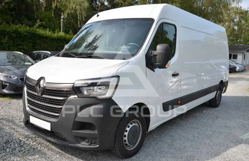2022 Renault Master