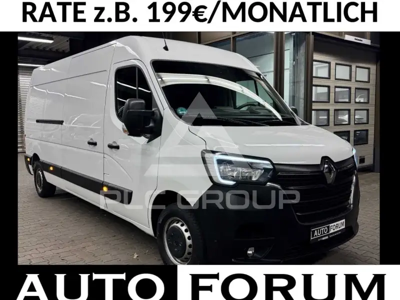 2022 Renault Master