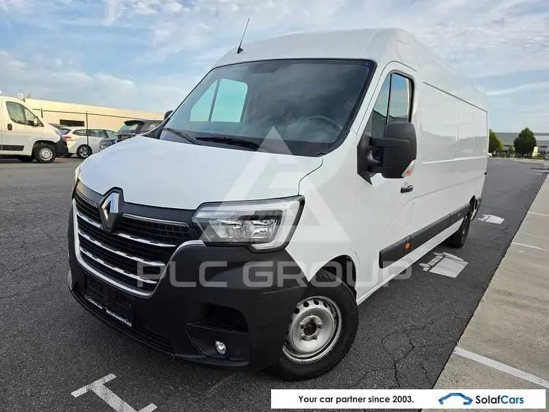2022 Renault Master