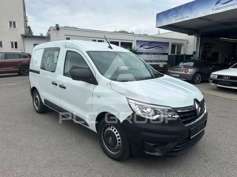 2022 Renault 