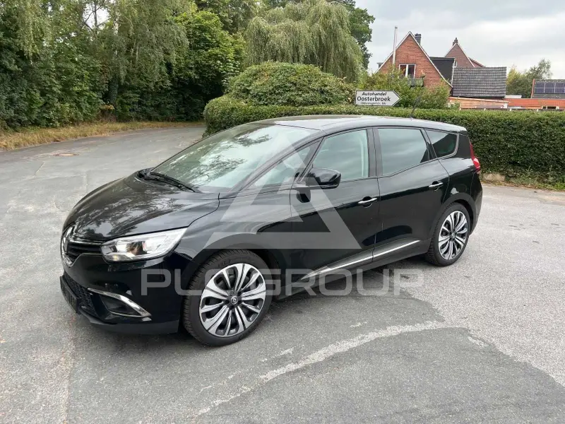 2022 Renault Grand Scenic