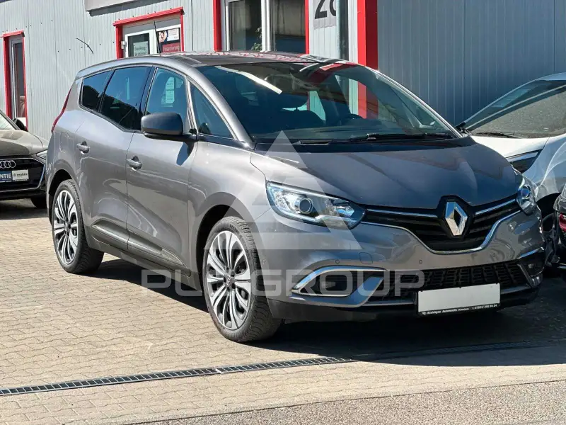 2022 Renault Grand Scenic