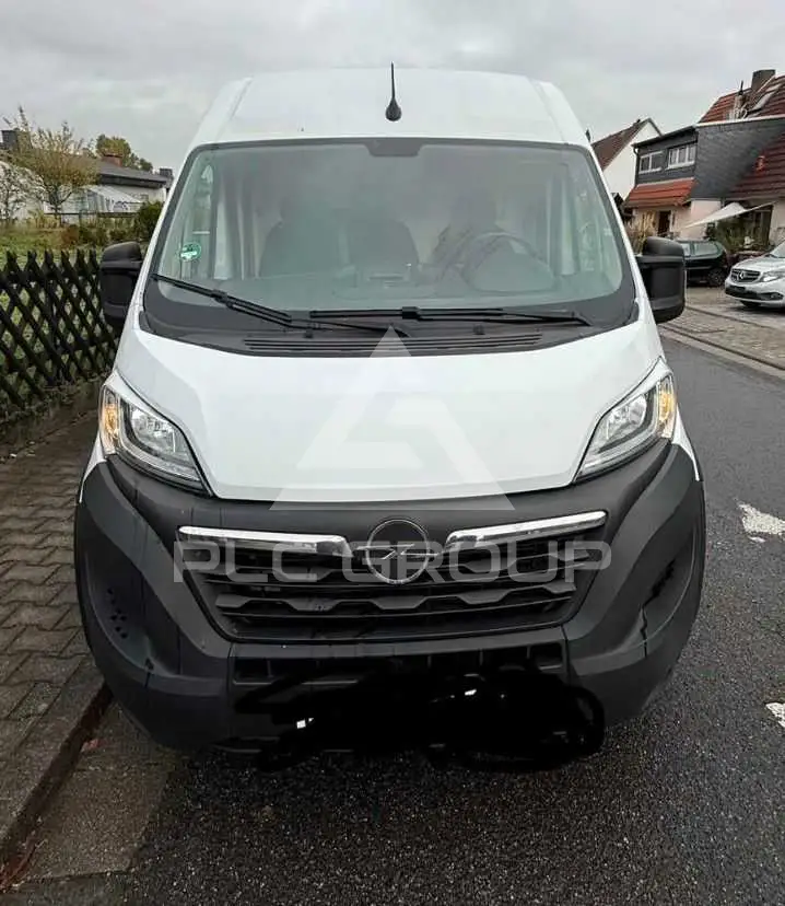 2022 Opel Movano
