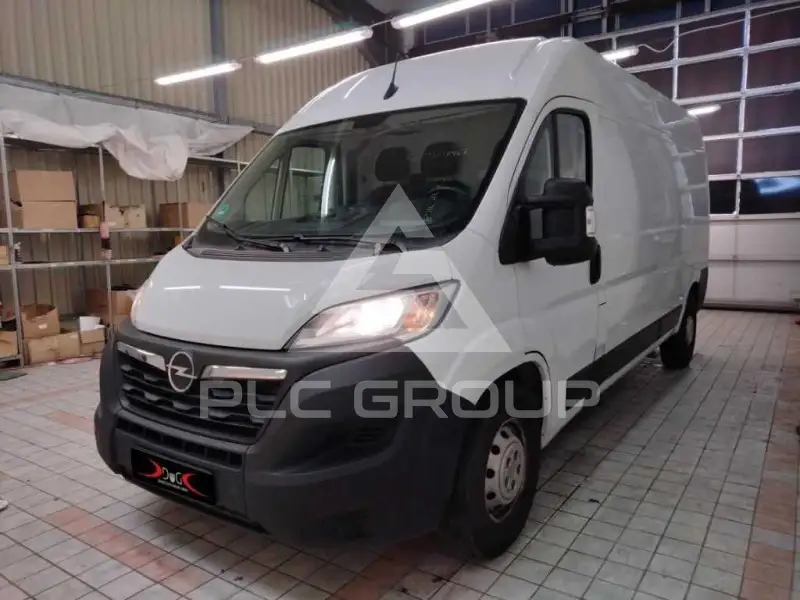2022 Opel Movano