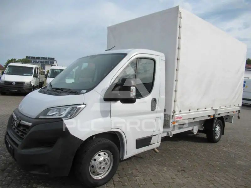 2022 Opel Movano