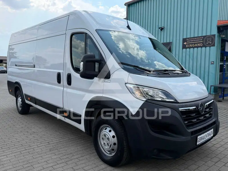 2022 Opel Movano