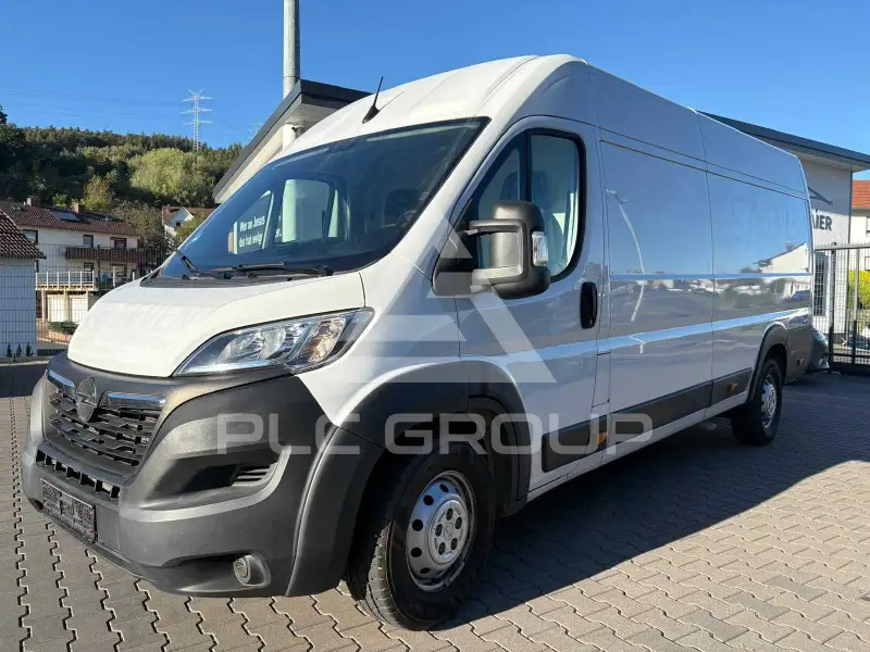 2022 Opel Movano