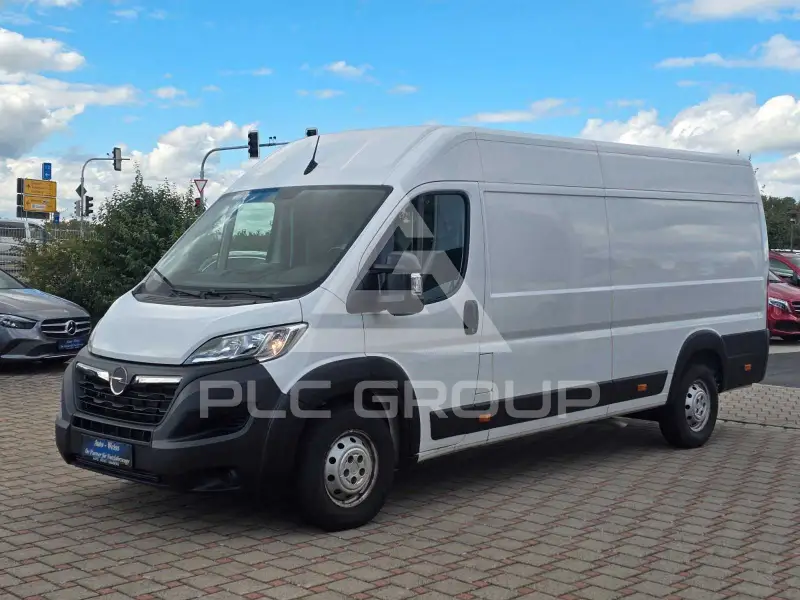 2022 Opel Movano