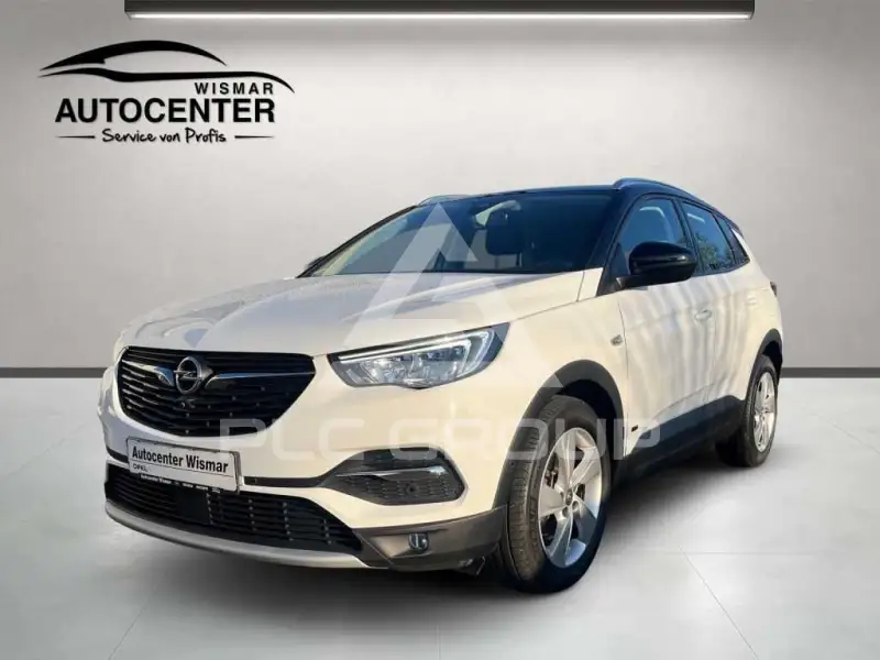 2022 Opel GrandlandX