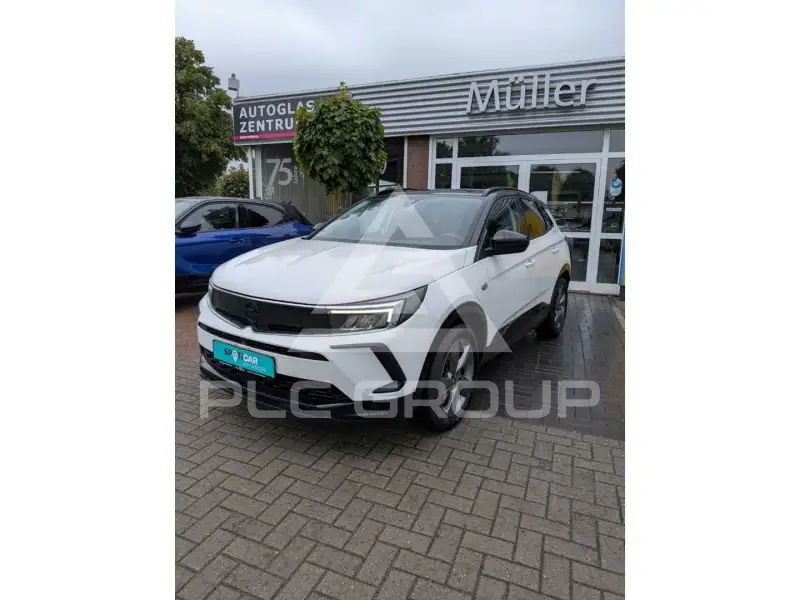 2022 Opel GrandlandX
