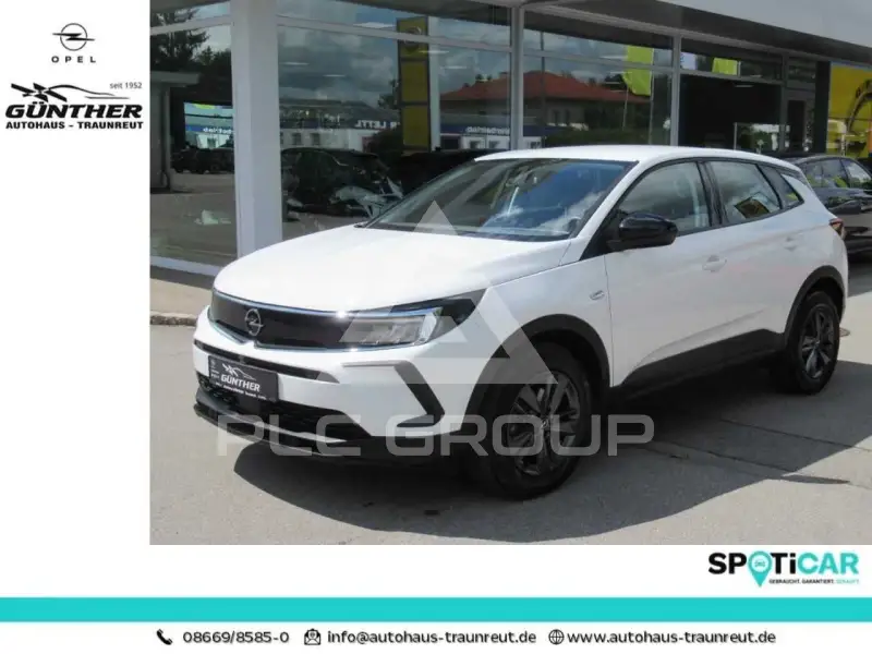 2022 Opel GrandlandX