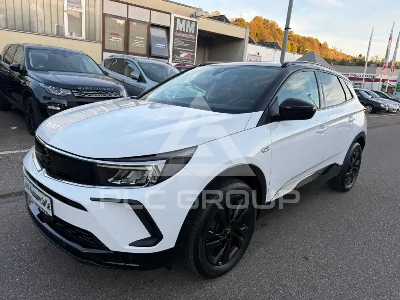 2022 Opel GrandlandX