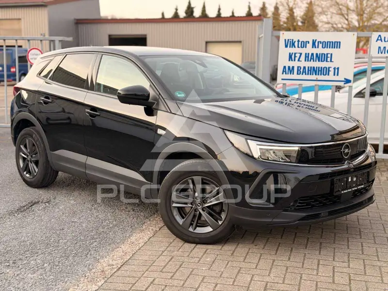 2022 Opel GrandlandX