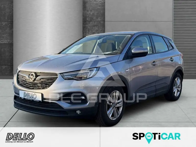2022 Opel GrandlandX