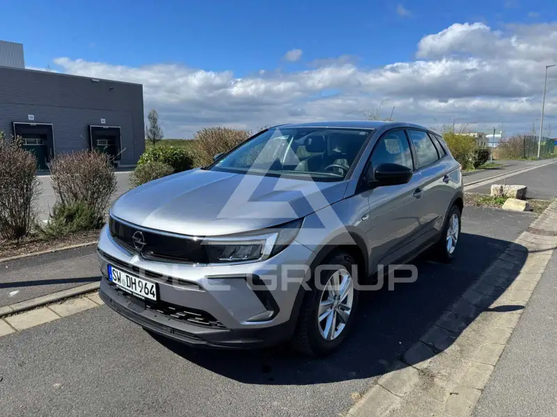 2022 Opel GrandlandX