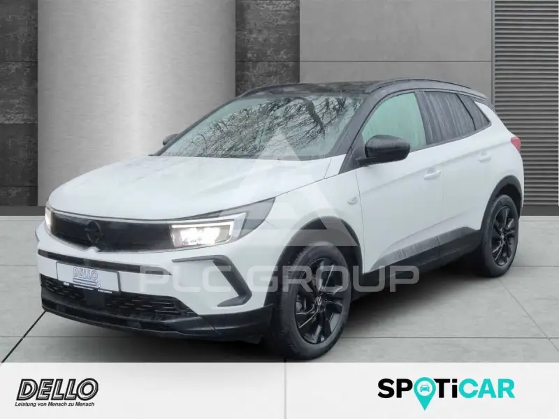 2022 Opel GrandlandX
