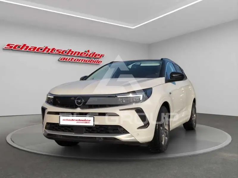 2022 Opel GrandlandX