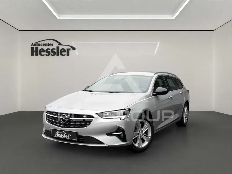 2022 Opel Insignia