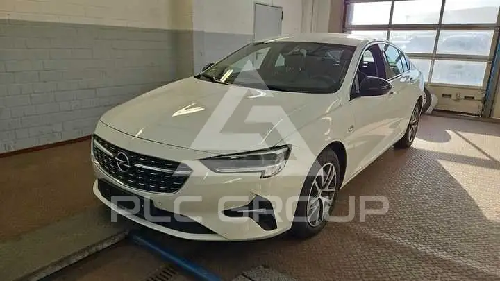 2022 Opel Insignia