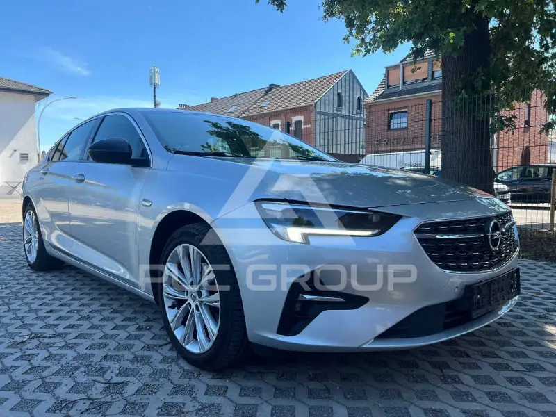 2022 Opel Insignia