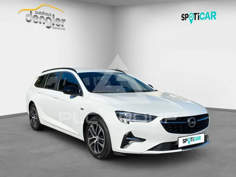 2022 Opel Insignia