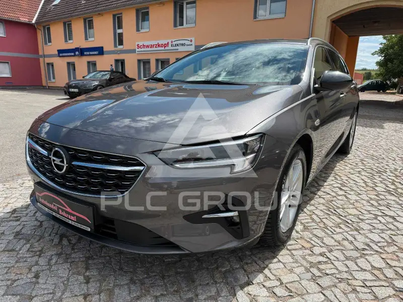 2022 Opel Insignia