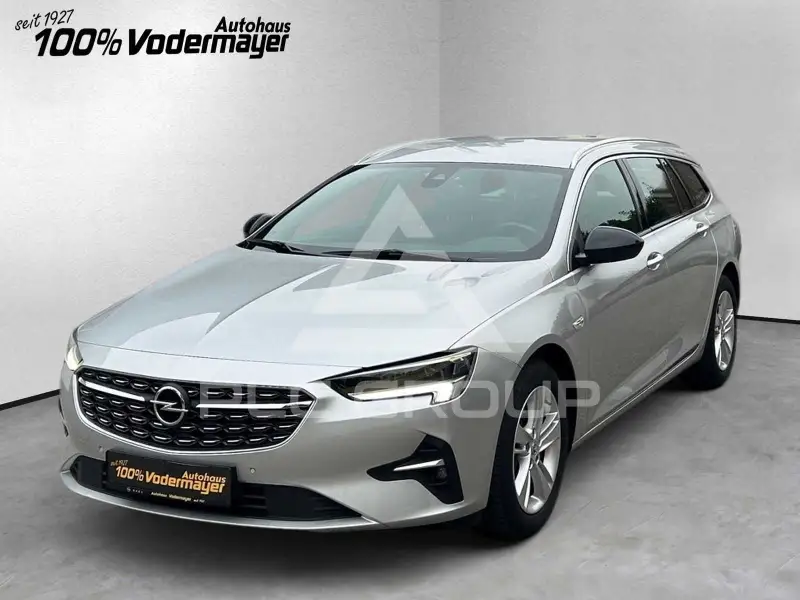 2022 Opel Insignia